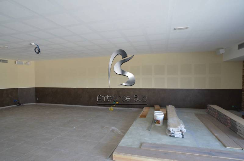 Béton ciré pas cher pour rénovation de boutique Saint Raphaël Var 83